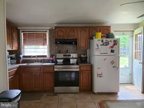Kitchen - 602 Mulberry St, Milton, DE 19968 photo 1 of 2