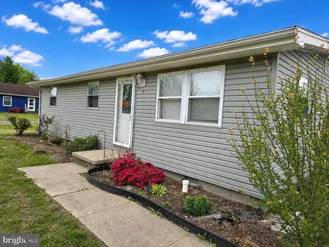 602 Mulberry St, Milton, DE 19968 photo 4