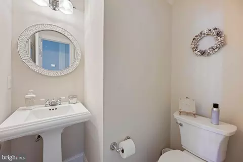Bath - 39 October Glory Ave, Ocean View, DE 19970 photo 2 of 3