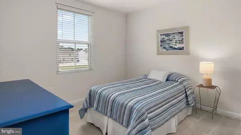 Bedroom - 32063 Windjammer Dr, Lewes, DE 19958 photo 7 of 9
