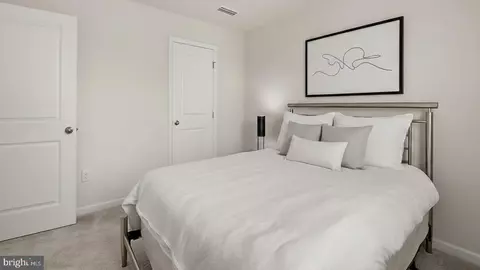 Bedroom - 32063 Windjammer Dr, Lewes, DE 19958 photo 5 of 9