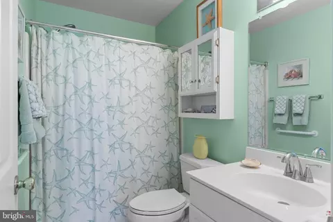Bath - 37281 Fox Dr #58, Ocean View, DE 19970 photo 2 of 2