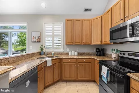 Kitchen - 89 Willow Oak Ave, Ocean View, DE 19970 photo 2 of 4