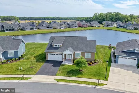 28169 Ocean Dr, Selbyville, DE 19975