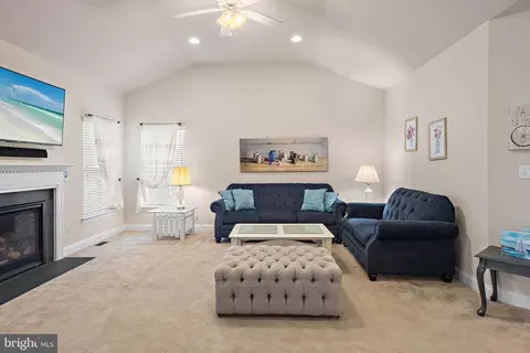 Living - 10 Golden Eagle Dr, Ocean View, DE 19970 photo 2 of 2