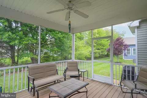 Exterior - 10 Golden Eagle Dr, Ocean View, DE 19970 photo 6 of 11
