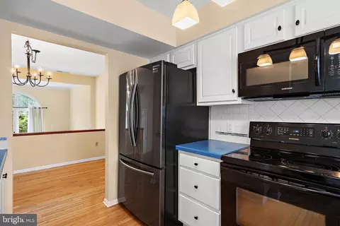 Kitchen - 65 Henlopen Gdns, Lewes, DE 19958 photo 2 of 5
