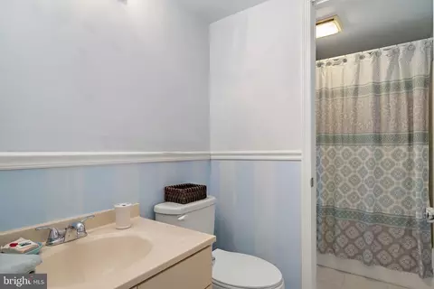 Bath - 65 Henlopen Gdns, Lewes, DE 19958 photo 3 of 3