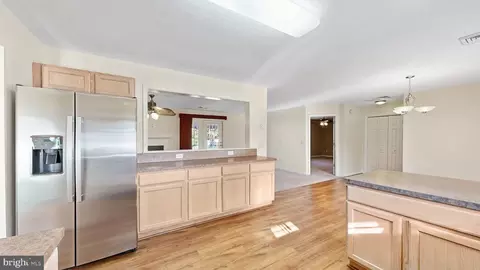 Entry Way - 21 Hunters Mill Rd, Milton, DE 19968 photo 1 of 1