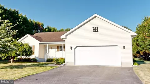 Exterior - 21 Hunters Mill Rd, Milton, DE 19968 photo 9 of 12