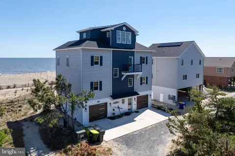 402 S Bay Front Rd, Milton, DE 19968
