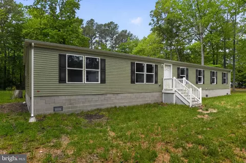 19416 Hummingbird Rd, Ellendale, DE 19941