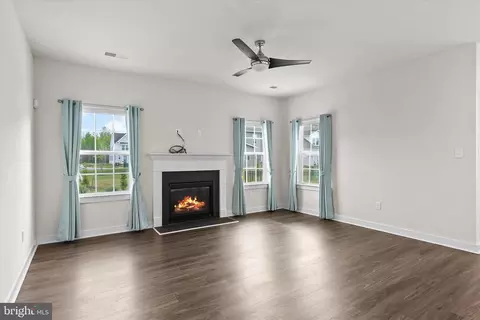 Living - 17 Luzerne Dr, Ocean View, DE 19970 photo 2 of 2