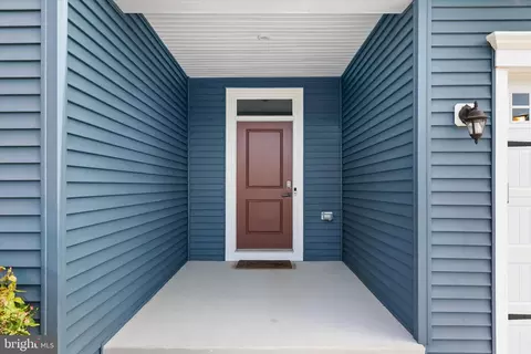 Entry Way - 17 Luzerne Dr, Ocean View, DE 19970 photo 1 of 18