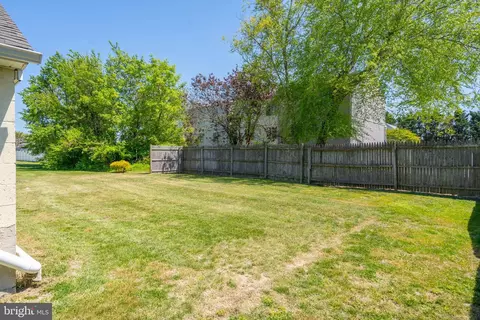 102 Betts St, Milton, DE 19968 photo 7