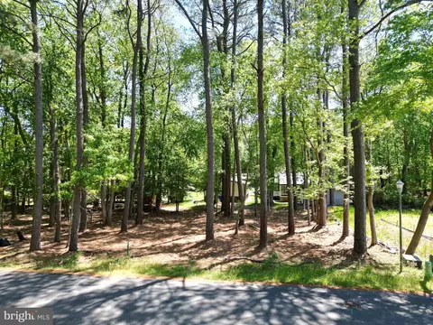 17 Kent Ave, Ocean View, DE 19970 photo 3