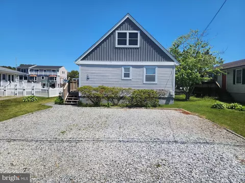 8 S Anchorage Ave, South Bethany, DE 19930