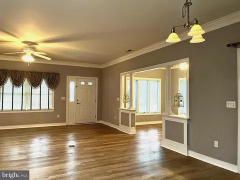 Living - 2 Huckleberry Dr #59, Georgetown, DE 19947 photo 5 of 6
