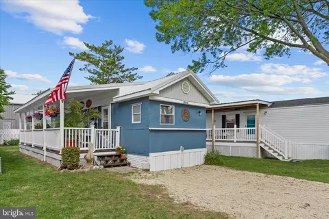 39050 Mason Dixon Court Pl, Fenwick Island, DE 19944