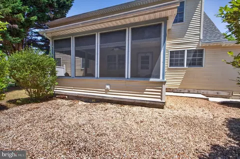 Exterior - 118 S Orlando Ave, Ocean View, DE 19970 photo 11 of 12