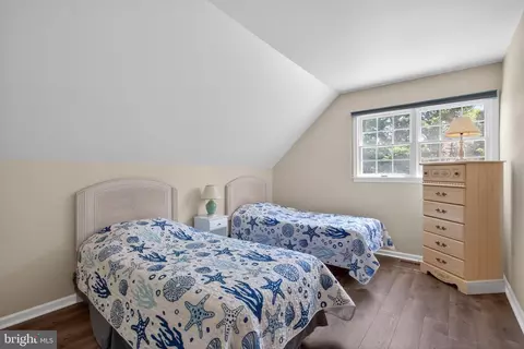 Bedroom - 118 S Orlando Ave, Ocean View, DE 19970 photo 9 of 16
