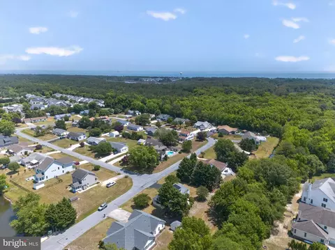 View/Area - 118 S Orlando Ave, Ocean View, DE 19970 photo 9 of 11