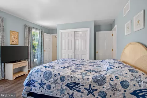 Bedroom - 118 S Orlando Ave, Ocean View, DE 19970 photo 4 of 16