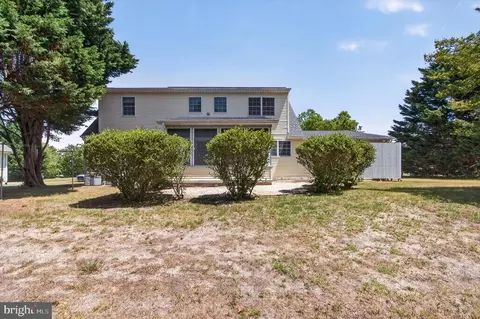 Exterior - 118 S Orlando Ave, Ocean View, DE 19970 photo 9 of 12