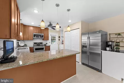 Kitchen - 19 Apache Ave, Millsboro, DE 19966 photo 4 of 4