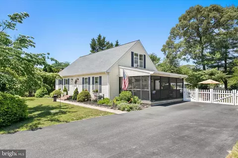 Exterior - 19 Apache Ave, Millsboro, DE 19966 photo 3 of 13