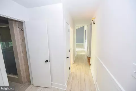 Entry Way - 39 N Primrose Ln, Ocean View, DE 19970 photo 4 of 6