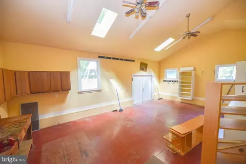 Entry Way - 39 N Primrose Ln, Ocean View, DE 19970 photo 5 of 6