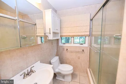 Bath - 39 N Primrose Ln, Ocean View, DE 19970 photo 1 of 8