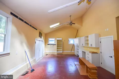 Entry Way - 39 N Primrose Ln, Ocean View, DE 19970 photo 6 of 6