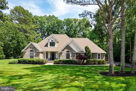 Exterior - 16180 Red Fox Ln, Milton, DE 19968 photo 5 of 29