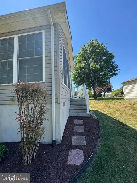Exterior - 138 Meadow Dr, Seaford, DE 19973 photo 3 of 3