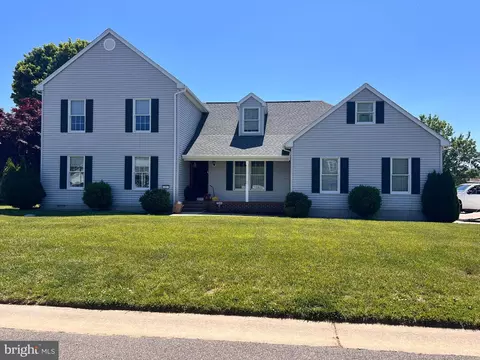55 Bay Breeze Dr, Lewes, DE 19958