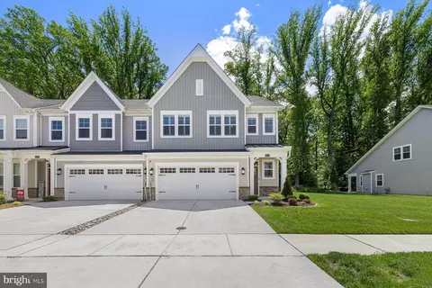 26142 Milby Cir, Harbeson, DE 19951