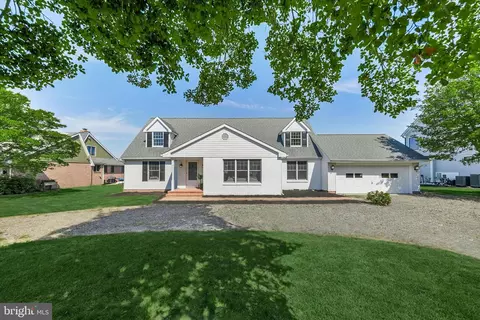 30769 Edgewater Dr, Lewes, DE 19958