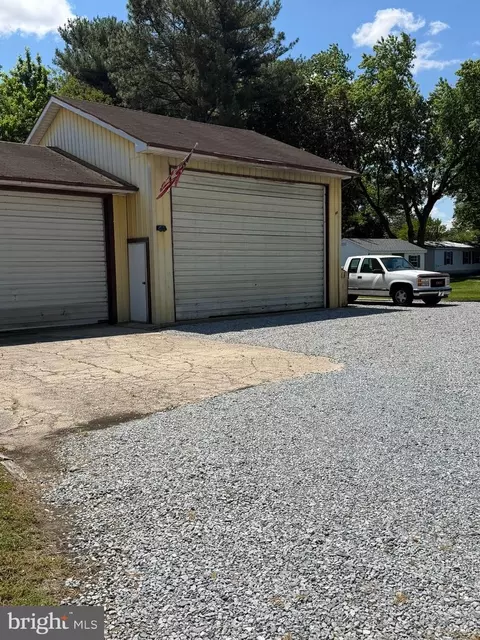 Exterior - 8724 Roosevelt St, Seaford, DE 19973 photo 1 of 2