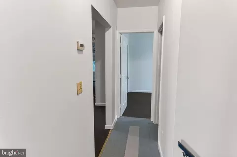 Entry Way - 102 Delaware Ave, Delmar, DE 19940 photo 10 of 11