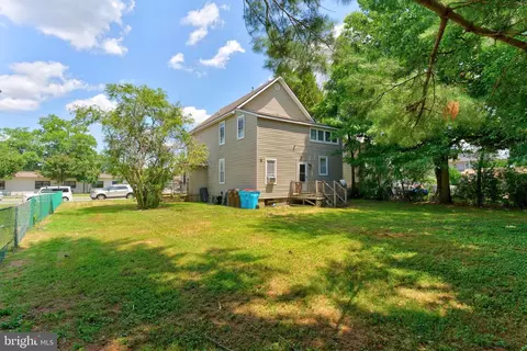 Exterior - 102 Delaware Ave, Delmar, DE 19940 photo 4 of 6
