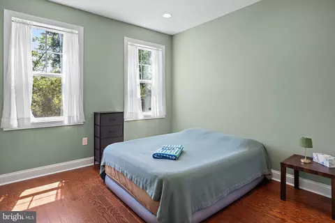 Bedroom - 22014 Beech Tree Ln, Rehoboth Beach, DE 19971 photo 2 of 2