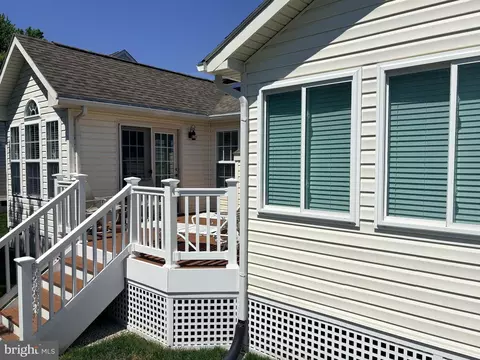 Exterior - 37956 William Chandler Blvd, Ocean View, DE 19970 photo 6 of 10