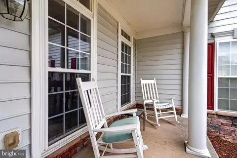 Exterior - 17804 Seashore Dr, Lewes, DE 19958 photo 4 of 9