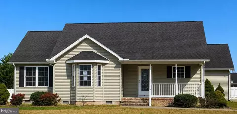 32732 Tussock Dr, Laurel, DE 19956