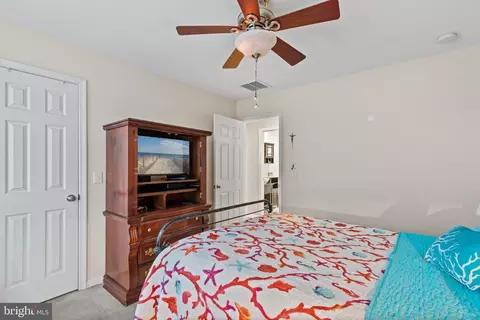 Bedroom - 32732 Tussock Dr, Laurel, DE 19956 photo 5 of 5