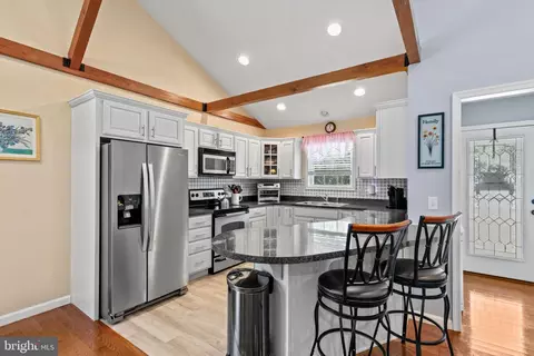 Kitchen - 32732 Tussock Dr, Laurel, DE 19956 photo 1 of 2