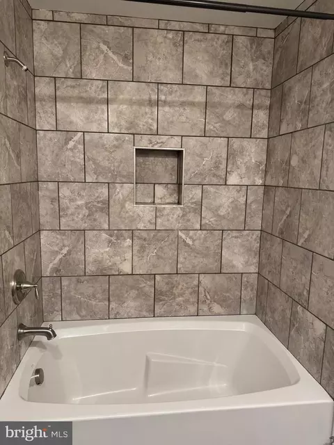 Bath - 6461 Pleasant Dr, Laurel, DE 19956 photo 4 of 6