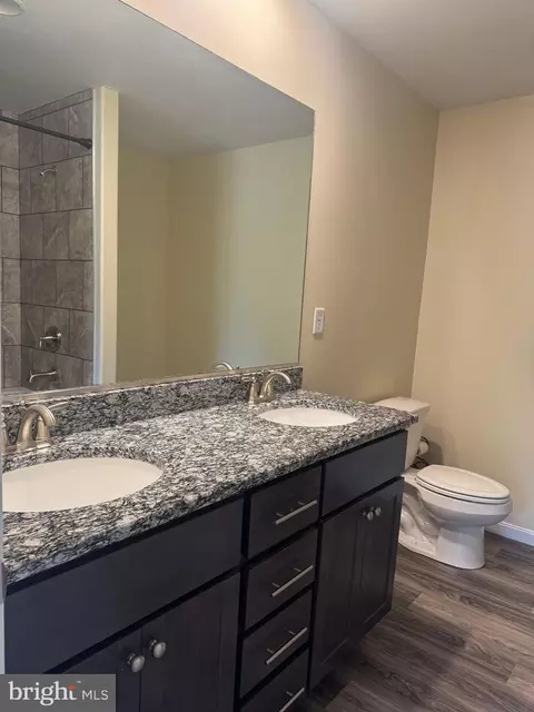 Bath - 6461 Pleasant Dr, Laurel, DE 19956 photo 2 of 6